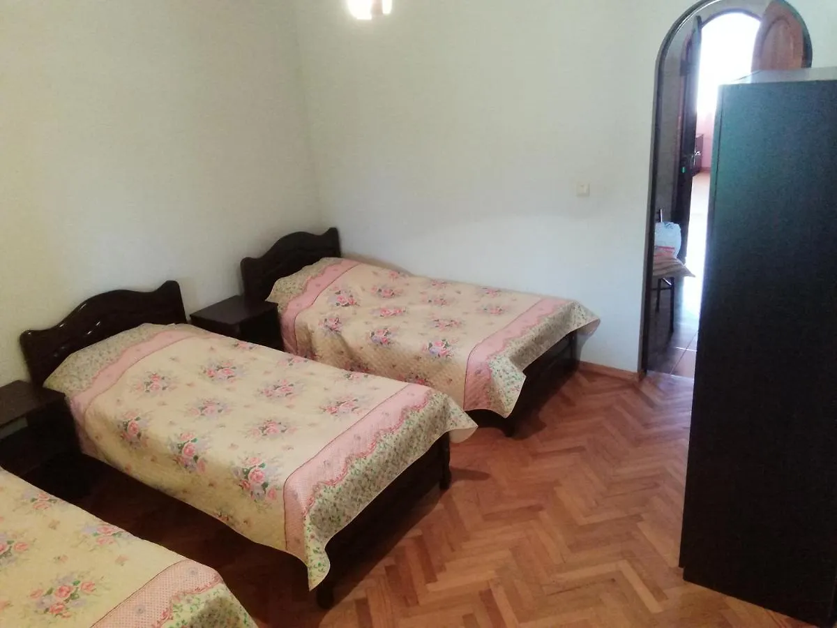 Alex Guest House Батуми